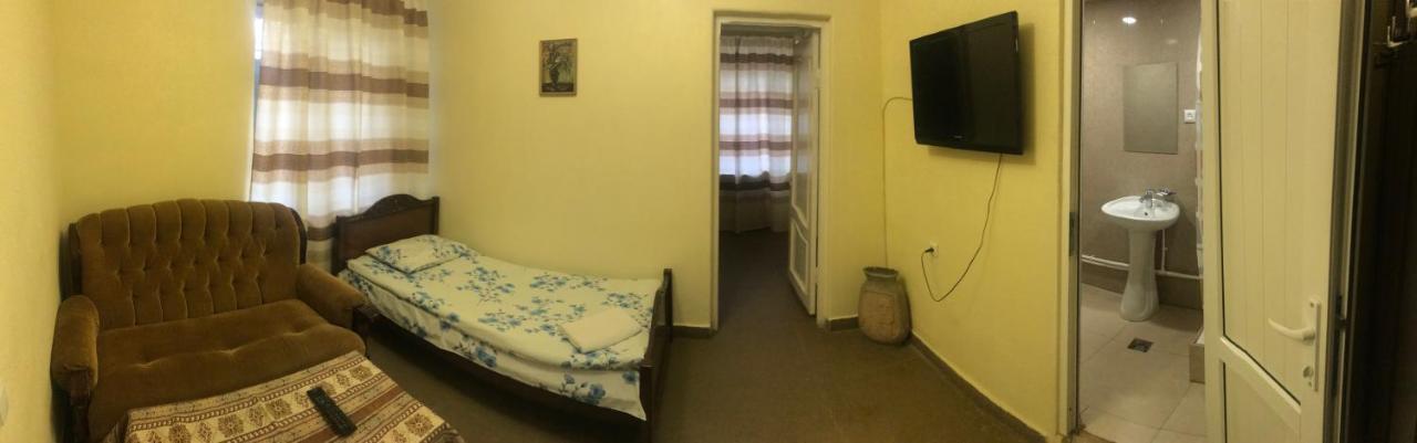 Best Hostel Republic Square Jerevan Eksteriør billede