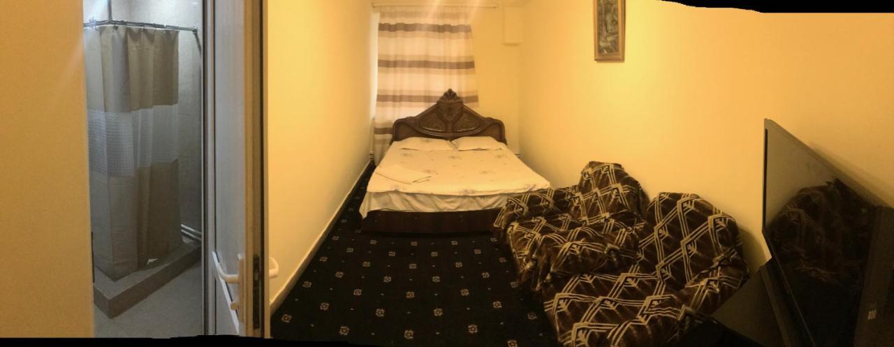 Best Hostel Republic Square Jerevan Eksteriør billede